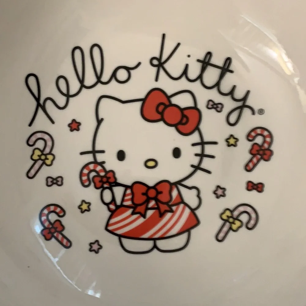 Christmas Hello Kitty Bowls Bundle Set. Brand New. - Picture 3 of 5